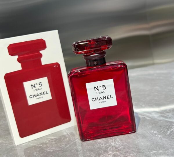 Chanel Perfume No 5 L'Eau Red Edition, 2018