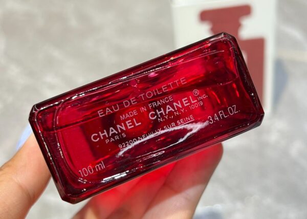 Chanel Perfume No 5 L'Eau Red Edition, 2018