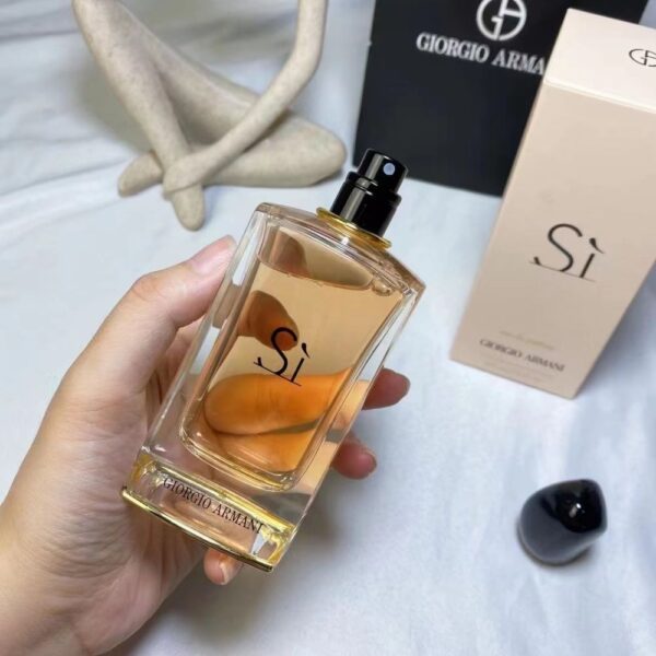 Giorgio Armani  Si, 2013