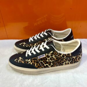 Golden Goose Deluxe Brand Soul STAR Horsehair Black tail