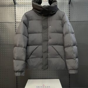 Moncler Madeira Grey 22ss